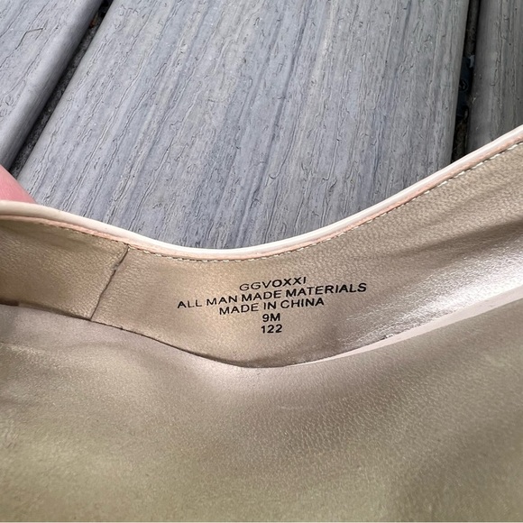 Guess Cream Stiletto Heels - Picture 10 of 11